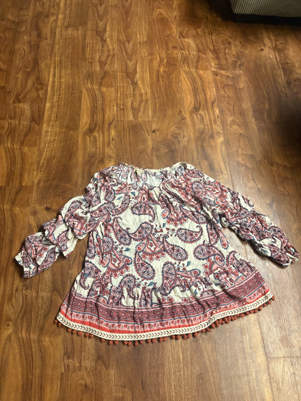 Democracy Paisley Boho Off-The-Shoulder Blouse size medium